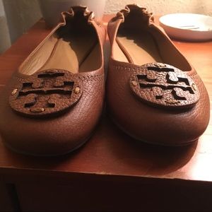 Tory Burch Reva flats size 8